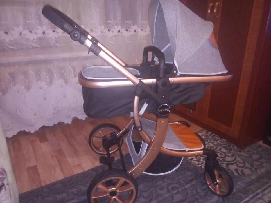 Продам коляску Эмили