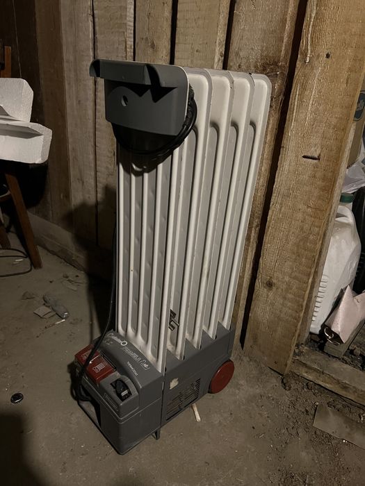 Обогреватель масляный