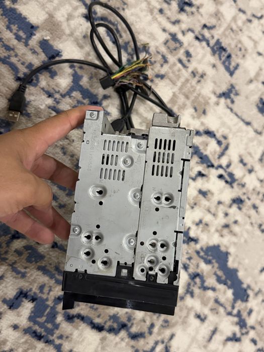 Piooner P4350 mafon sotiladi.