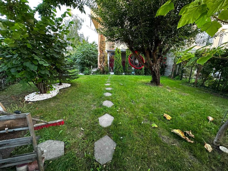 Apartament cu 340 mp de curte în Cosmopolis | Se simte ca o casă | Direct proprietar - 0% comision