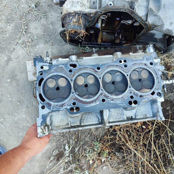 Тойота Камри объём 2.5 Головка Ванус 2шт