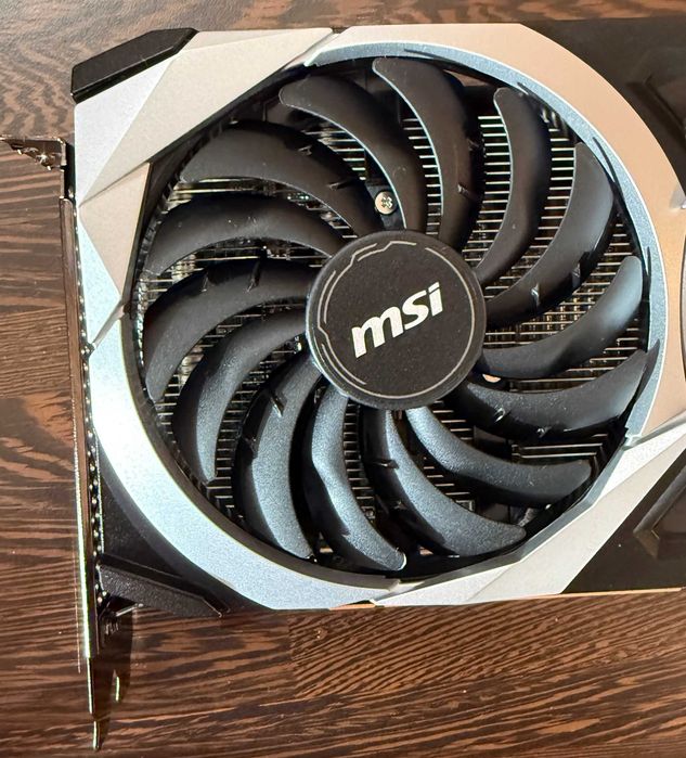 ТОП състояние Видео карта MSI Radeon RX 6600 XT MECH 2X 8G OC GDDR6