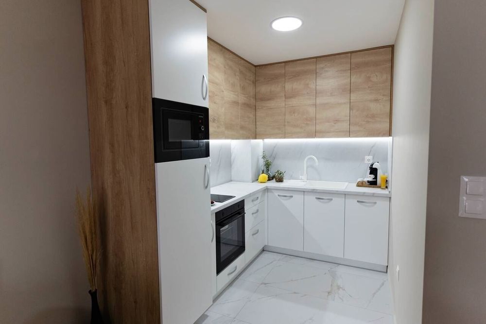 Обзаведен двустаен апартамент с гледка море в луксозен комплекс, кв.