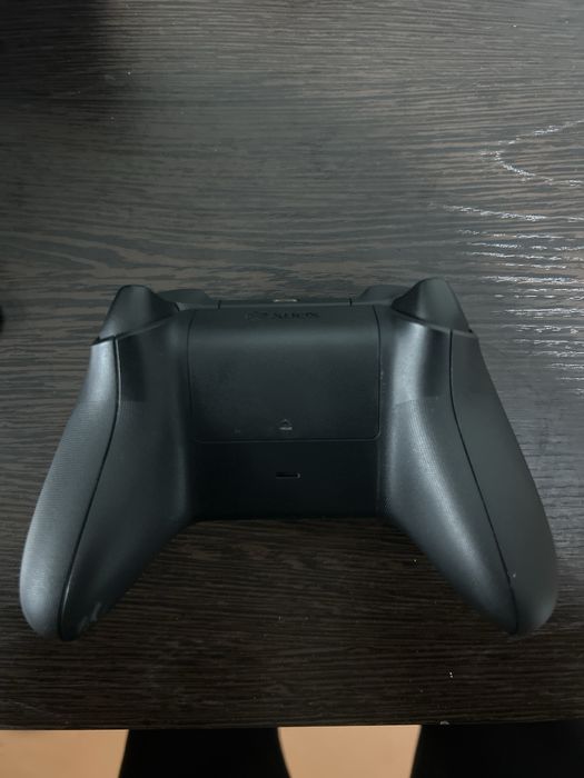 Продам джойстик, геймпад xbox controller series s/x