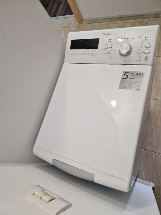 Mașina de spălat rufe Whirlpool