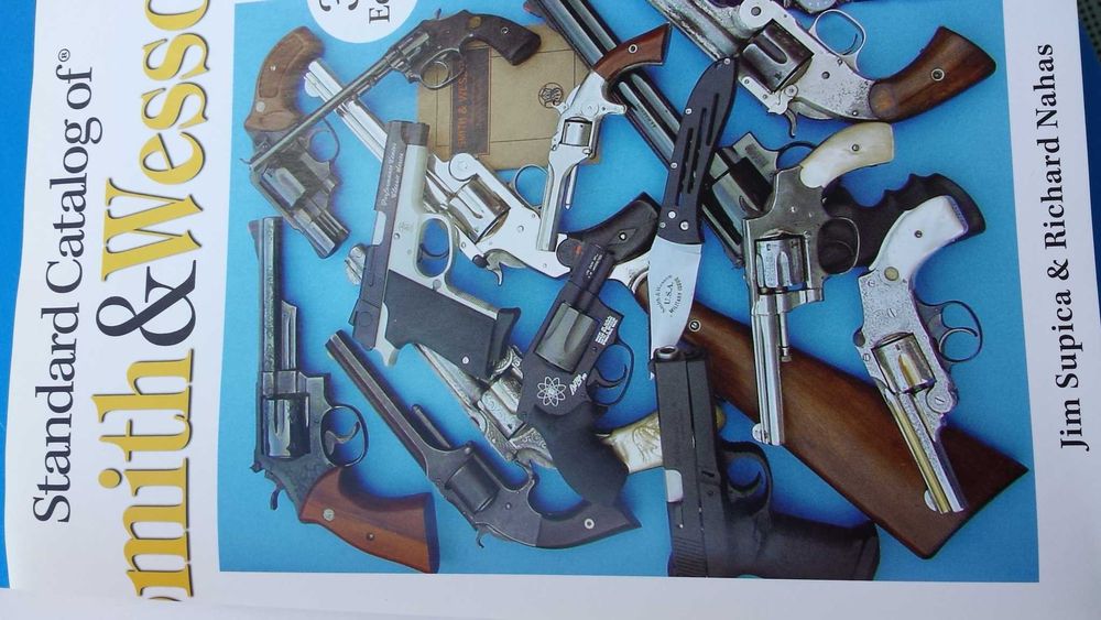 Легендарный стандарный каталог Smiss & Wesson США