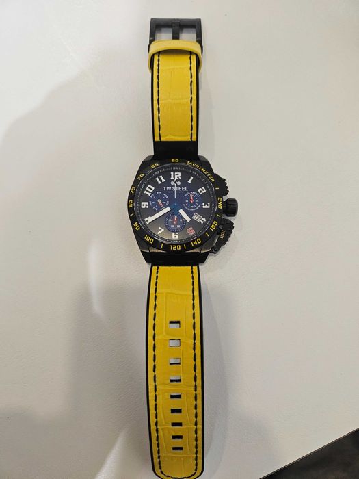 Часовник TW Steel TW1017, limited 350/1000