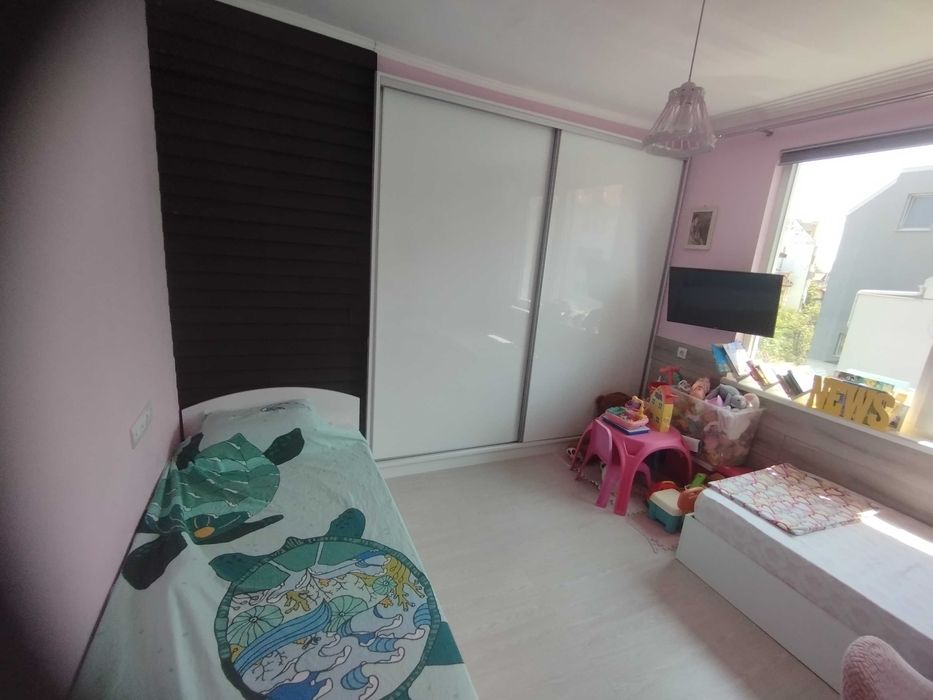 Продава се Тристаен апартамент в Пловдив, Център - 72 кв.м за 2153 €/кв.м - Снимка #1