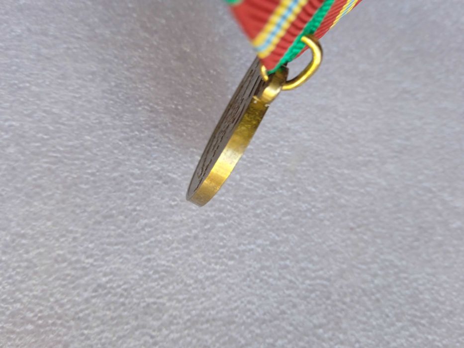 Медал 40 и 50 г. на въоръжени сили на СССР 1918-1958 и Ветеран на ВС