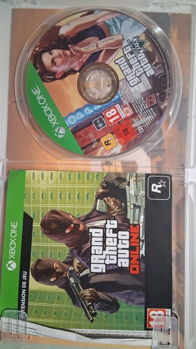Joc original GTA V – Xbox One