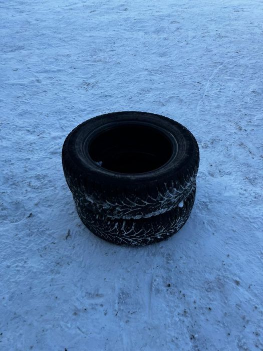 Срочно продам зимние шины