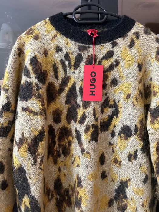 Дамски пуловер HUGO