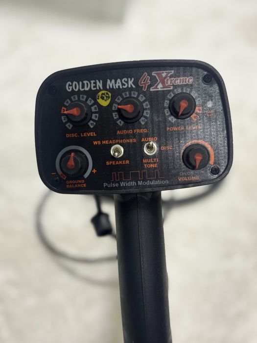 Голден маск-металотърсач