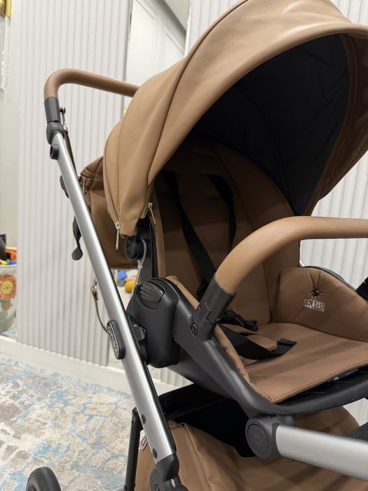 Срочно продам Коляску Anex