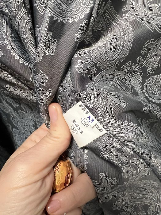 Vesta de blana lunga asa inchisa