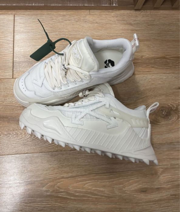 Off White Odsy 1000