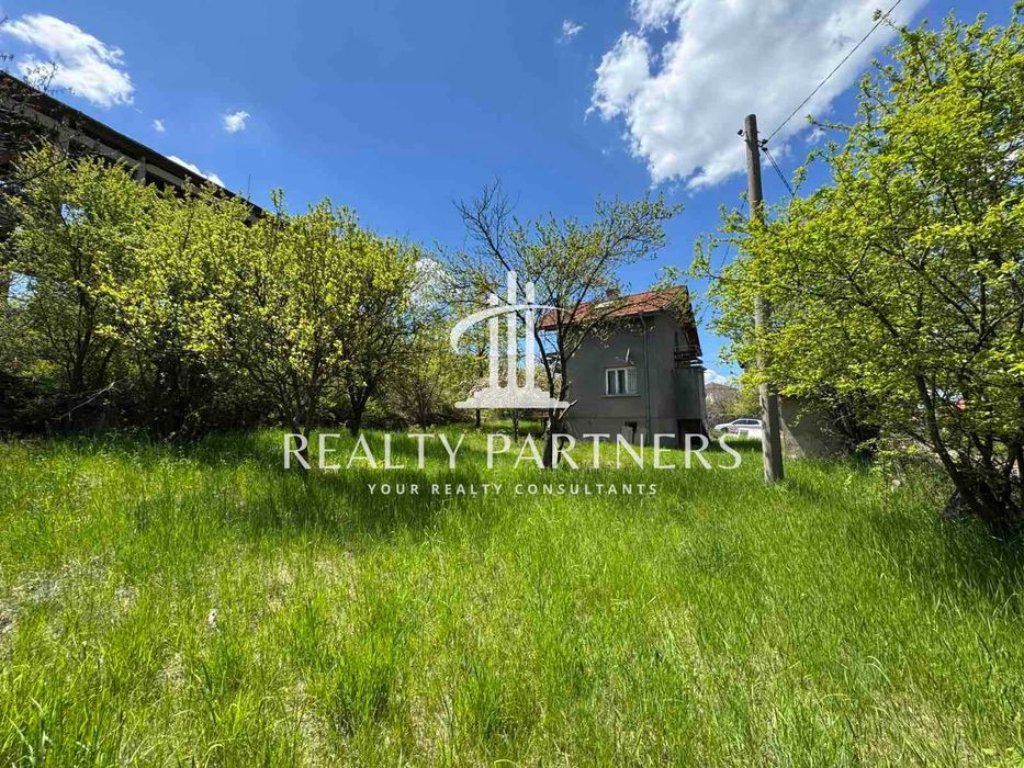 Продава КЪЩА – кв. Калкас, гр. Перник