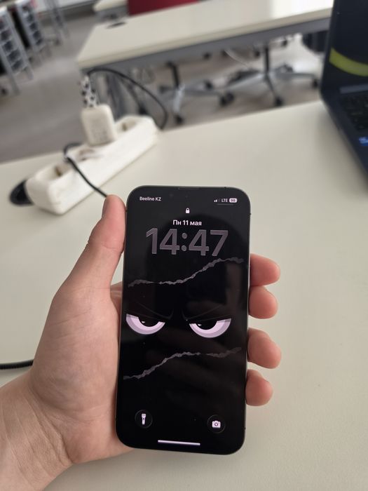 IPhone 13 pro. 256gb. 75%