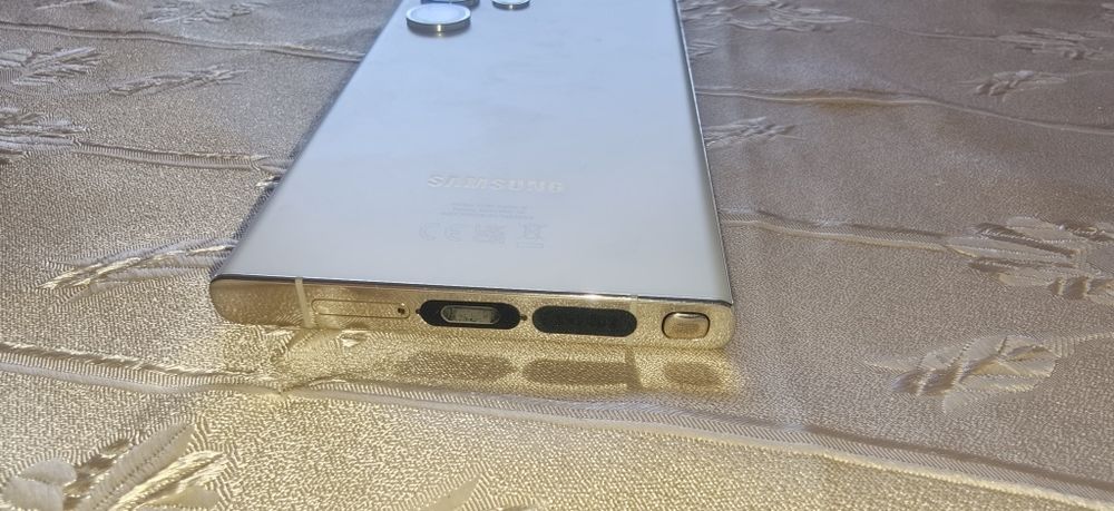 Samsung S23 ultra 12/256