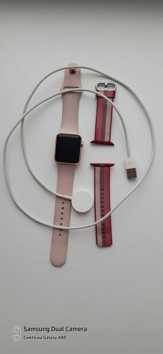 Продам телефон "iPhone 11 " и часы "Аpple watch "