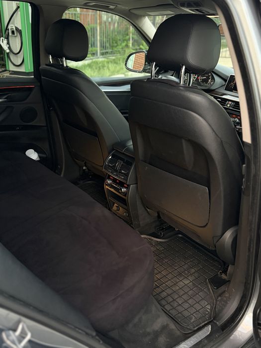 Продается автомобиль BMW X5 2014