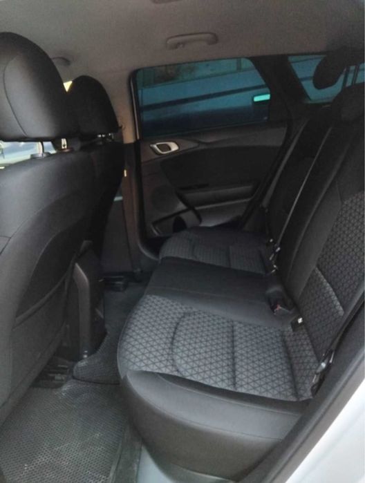 машина kia cee’d 2024