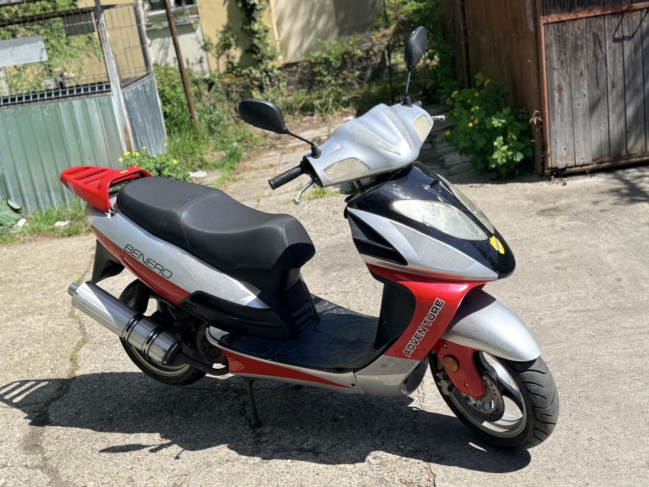 Vand Scuter BENERO 125 ccm