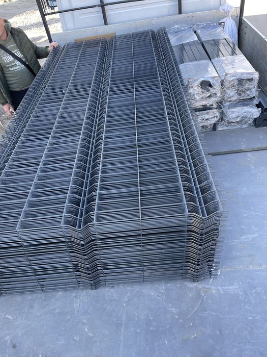 ПРОМОЦИЯ!Оградни пана 4.3 мм,поцинковани,портали и декоративна мрежа.