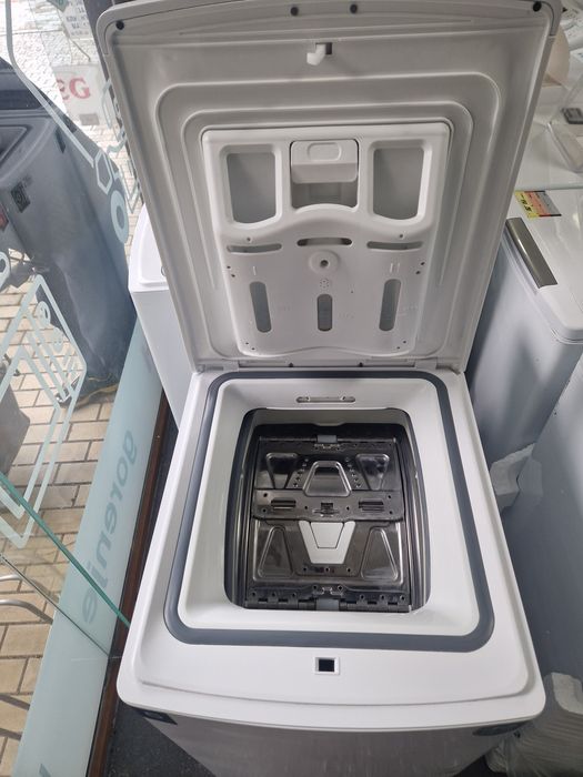 Пералня Midea 6 кг А+++ 1200 Steam