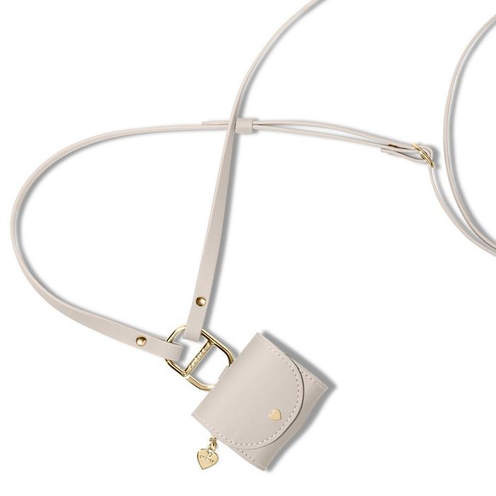 Кожен калъф за Apple AirPods 4 от Spigen Cyrill Mini Bag