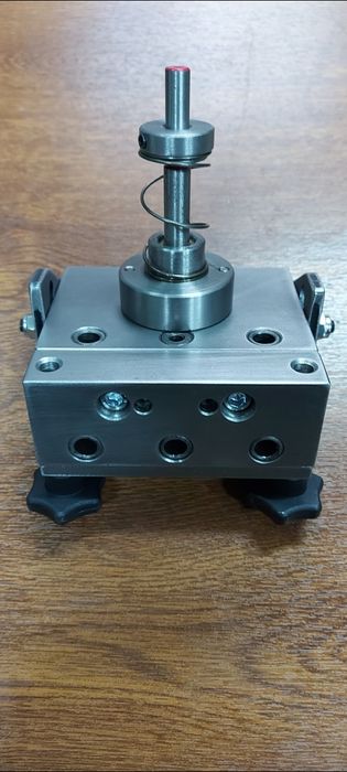 Шаблон за минификс комплект с фрезер 15мм. 
За минификс 34мм 
Има отво