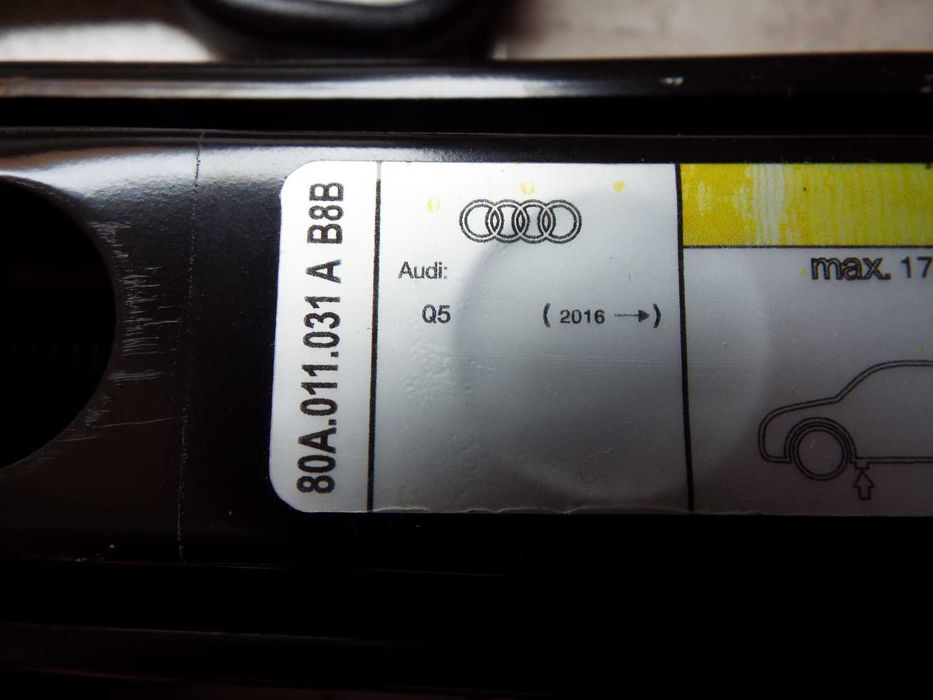 vand trusa cric original audi Q5 model dupa 2016 pret 300ron