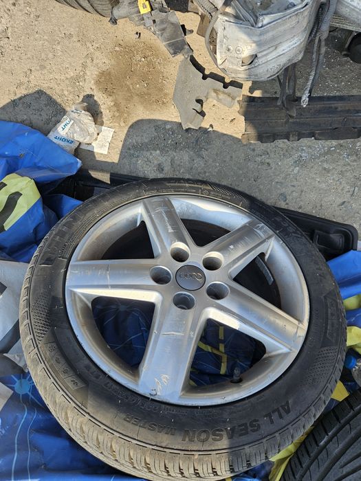 Лета джанта с гума за Audi a3 A4 235/45/17