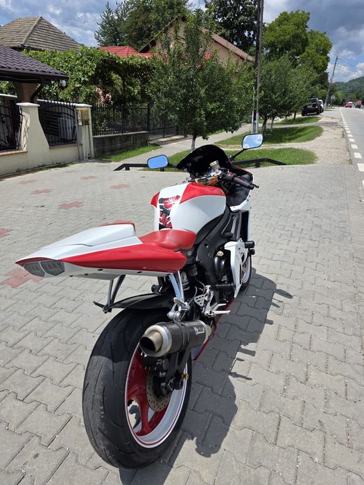Yamaha r6 an 2005