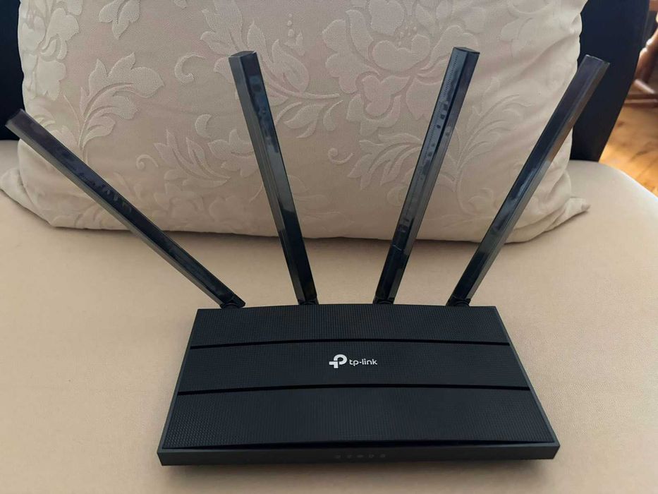 TP-Link Archer C80 AC1900 – гигабитов Wi-Fi рутер, 4 антени, отлично състояние