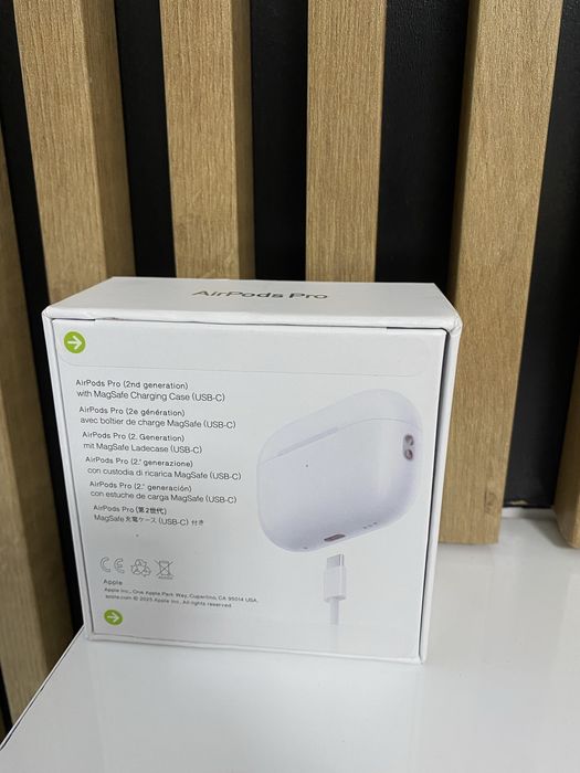 Apple AirPods Pro 2 – Noi, Sigilate