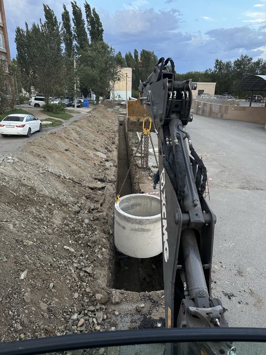 Услуги экскаватора-погрузчика (петушок)