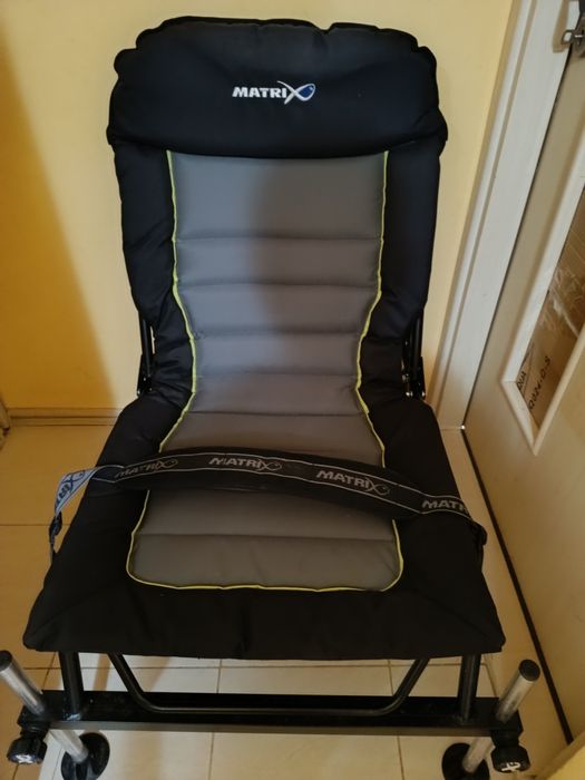 Фидер стол Matrix Deluxe Accessory Chair