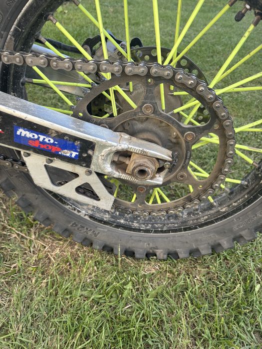 Vand susuki rmz 450 2012 sau fac schimb cu 250 enduro