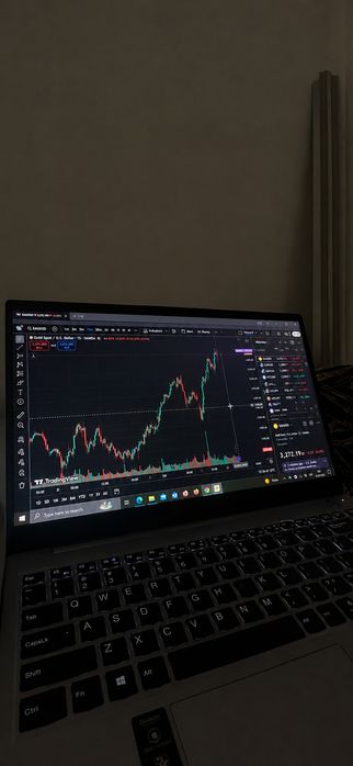 Noutbuk lenovo yangi