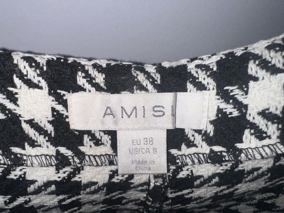 Комплект сако и пола-панталон – размер 38 – много добро състояние