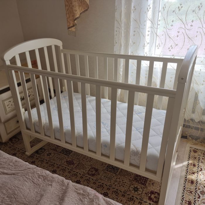 Срочно продам манеж