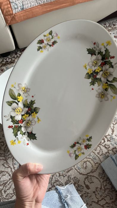 Сервиз, без чашек