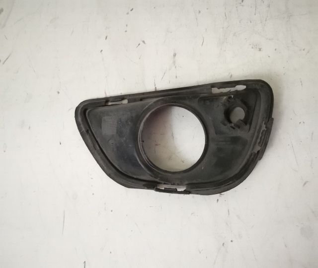 Grila Proiector Dreapta Originala Cu Senzor In Stare Buna Porsche  Cay