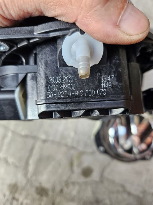 Задна камера пасат B8 t-rok golf 7