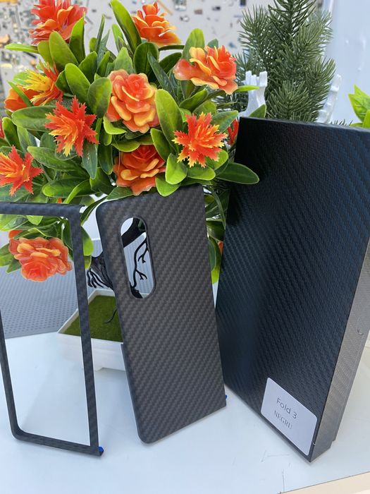 Husa Ultra Slim Kevlar Carbon Neagra - Samsung Galaxy Fold 3