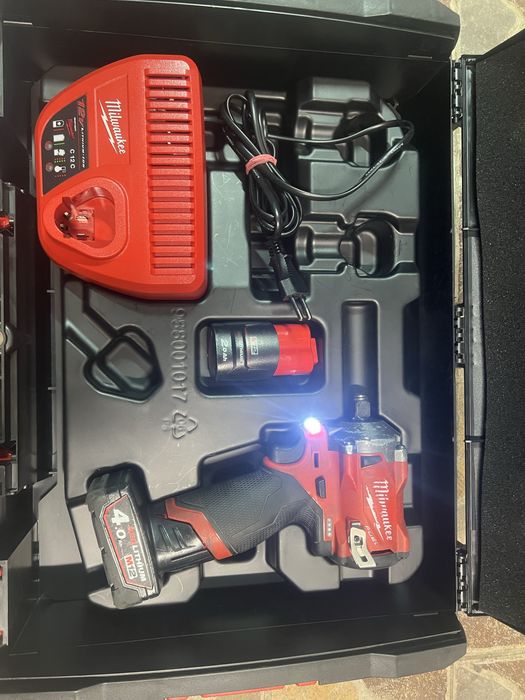 Cheie de impact ½″ M12 FUEL™ subcompactă stare buna