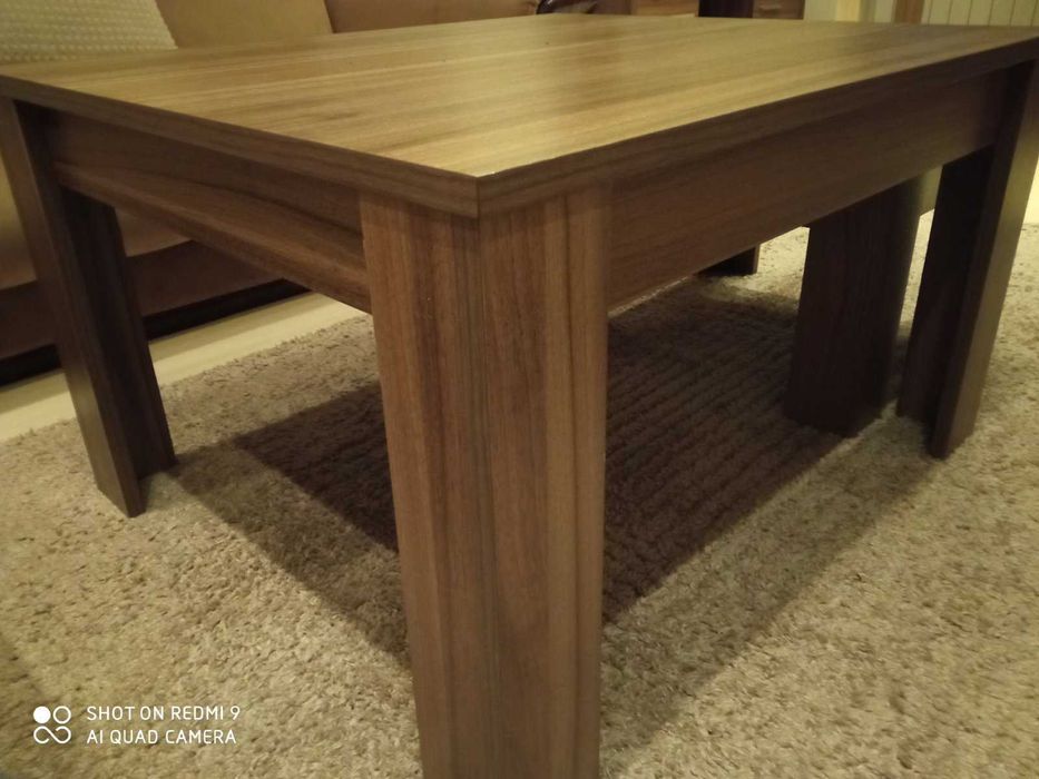 Комплект холни маси