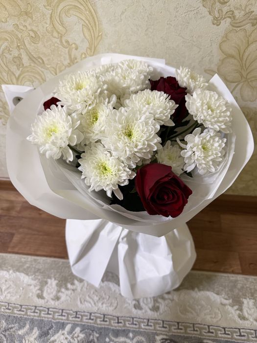 Цветы свежие 4000