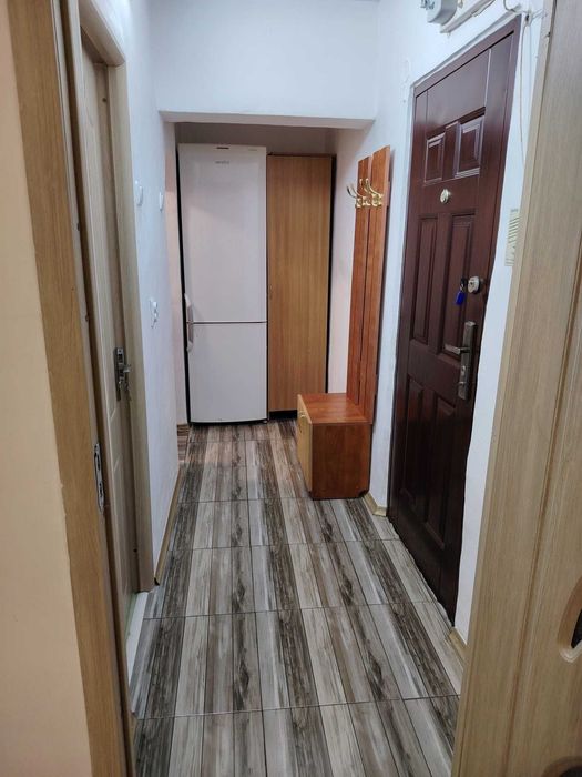 Inchiriez garsonieră confort 1 decomandată cartier Rovine strada Dezrobirii (Deznatui) nr 24 . DETALII LA NUMARUL 0745765003
